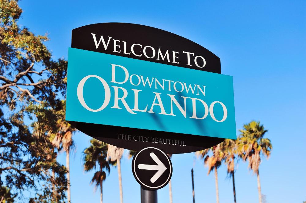 Professional Moving Services: Hendersonville to Orlando